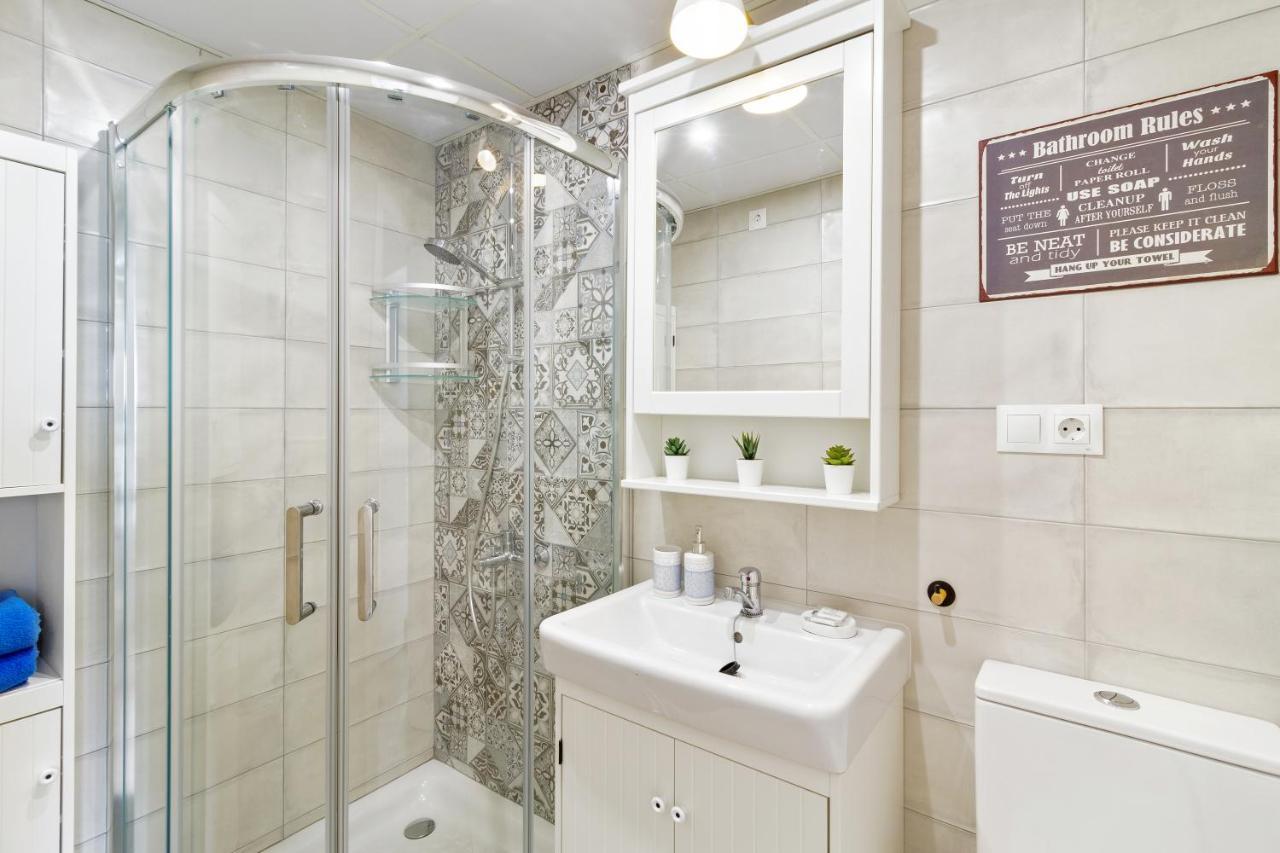 Barcelo 21, Parking On Request, Atico With Terrace & Studio With Patio, Center, Breakfast Included, Quite Neighborhood, Bc Малага Экстерьер фото